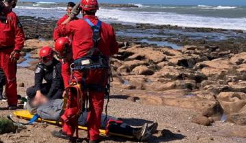 Imagen de Mar del Plata: el hombre que cayó con una joven de un acantilado fue acusado de intento de femicidio