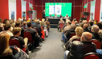 Imagen de Dolores: presentan tres libros sobre periodismo, fútbol e historia con Juan José Panno, Horacio Ortiz y Daniel Miguez