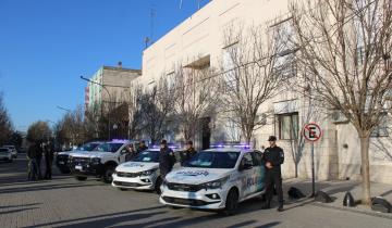 Imagen de Dolores: el Intendente Juan Pablo García entregó cuatro móviles policiales