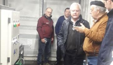Imagen de General Lavalle: con visitas, ya funciona la Planta Potabilizadora y Envasadora