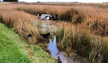 Imagen de Fatal vuelco en Ruta 2: una pareja de Mar del Plata murió tras despistar en Las Armas