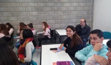 Imagen de Convenio entre el intendente Olivera y la Universidad Atlántida: habrá becas del 50% para los jóvenes tordillenses