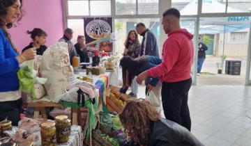 Imagen de Dolores: productores y vecinos se siguen sumando a Mercados Bonaerenses