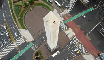 Imagen de Con un doodle de Google incluido, el Obelisco de Buenos Aires cumple 85 años este domingo y lució renovado