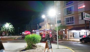 Imagen de Susto en San Clemente del Tuyú: tres personas debieron ser asistidas tras un incendio en un departamento centro