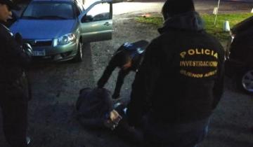 Imagen de Cerraban trato por cocaína en una estación de Balcarce y fueron detenidos