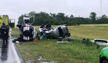 Imagen de Dos personas mueren tras un impresionante accidente en la ruta 3