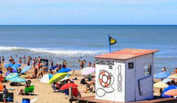 Imagen de Villa Gesell: rescate extremo en el mar permitió salvar a siete personas en el balneario La Cangreja