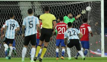 Imagen de Copa América: Argentina debutó con un empate ante Chile