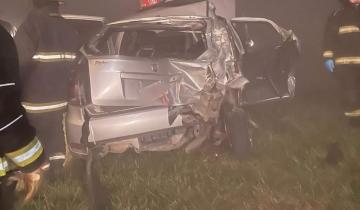 Imagen de Ruta 2: tres heridos tras un choque entre un micro de Plusmar y un auto a la altura de Lezama