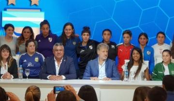 Imagen de Es oficial: se profesionaliza el fútbol femenino en la Argentina