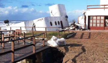 Imagen de Mar del Tuyú: la fuerte sudestada derrumbó una casa en la costanera