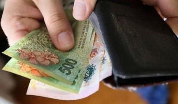 Imagen de Salario Mínimo, Vital y Móvil: el gobierno determinó un nuevo aumento y aún así alcanzó su nivel más bajo de las últimas dos décadas
