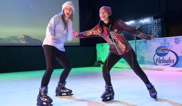 Imagen de Vacaciones: fuimos a Mundo Marino y probamos la única pista de hielo real del interior bonaerense, que se inaugura el sábado