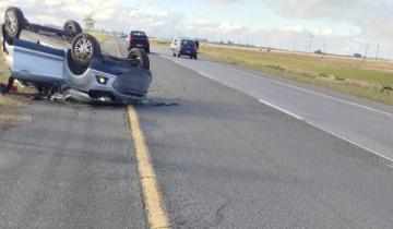 Imagen de Tragedia en la Ruta 2: murieron dos personas en un vuelco cerca de Dolores