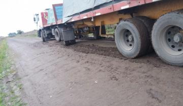 Imagen de General Madariaga: infraccionaron a un chofer por circular con un camión en un camino rural durante la jornada de lluvia