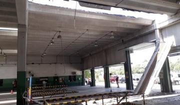 Imagen de Insólito: se desplomó el techo de la VTV de Mar del Plata en Batán y los empleados siguieron trabajando