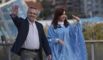 Imagen de Alberto y Cristina en Mar del Plata: “Nunca más al neoliberalismo”