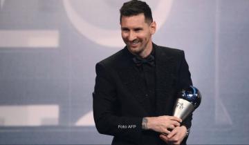 Imagen de Premios The Best: Messi, Scaloni, “Dibu” Martínez y la hinchada argentina, los mejores del mundo