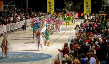 Imagen de Dolores: cuáles son las temáticas que presentarán las comparsas en el Carnaval del Sol