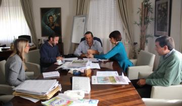 Imagen de Etchevarren confirmó la construcción de 40 viviendas en Dolores