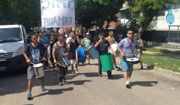 Imagen de Pinamar: paro y movilización de los trabajadores municipales por el pago del salario en cuotas