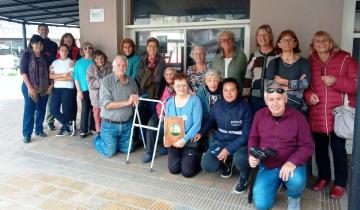 Imagen de La Costa: a 70 años de su instalación original, restituyeron la placa en homenaje a don Carlos Orecchia en San Clemente