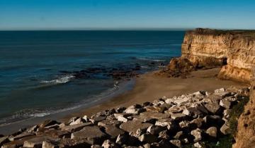 Imagen de Mar del Plata: investigan la muerte de una mujer que fue apuñalada y arrojada desde un acantilado
