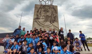 Imagen de Mar Chiquita: a un año del fallecimiento de Maradona, se inauguró el Parque Municipal "El Diego" en Santa Clara del Mar