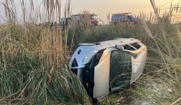 Imagen de General Madariaga: tres heridos tras un vuelco en Ruta 74