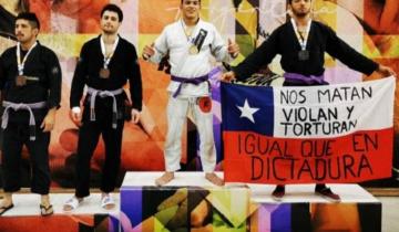 Imagen de Un dolorense es campeón nacional de jiu-jitsu y su foto se viralizó por la protesta de un competidor chileno