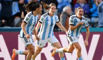 Imagen de Escándalo en AFA: ¿por qué renunciaron tres jugadoras a la Selección Argentina femenina?