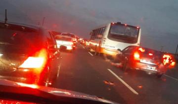 Imagen de Ruta 11: 15 autos chocaron en cadena entre General Conesa y General Lavalle, el sector donde aún no está la Autovía