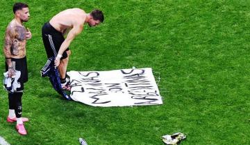 Imagen de Bandera de Malvinas en el Mundial: un video develó el misterio de cómo les llegó a los jugadores de la Selección