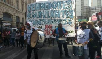 Imagen de Vendedores ambulantes de Once se movilizan "contra ataques y mensajes difamatorios"