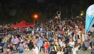 Imagen de Las Toninas festeja su 60° aniversario con cuatro noches de espectáculos al aire libre