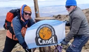 Imagen de Suman 337 años y llegaron a la cumbre de un volcán de 4.014 metros de altura