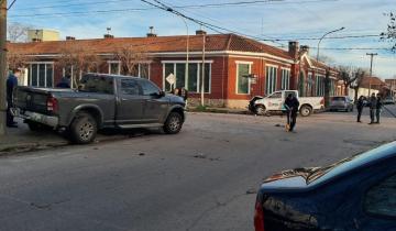 Imagen de Mar del Plata: robó una camioneta y chocó contra un patrullero frente a una escuela