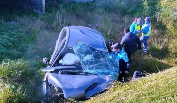 Imagen de Tragedia en la Ruta 2: un hombre murió tras despistarse y chocar contra una alcantarilla en Lezama